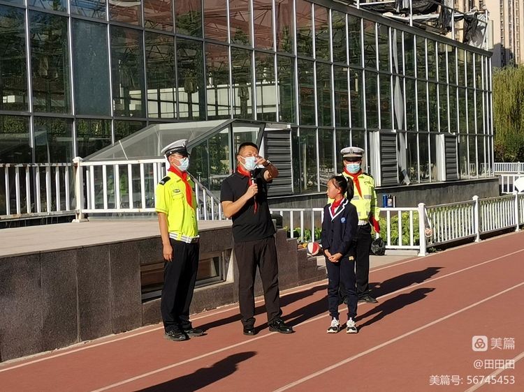 文明交通伴我行：小店区第二实验小学交通宣传月在行动