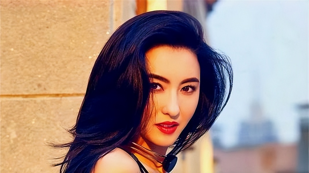 家世背景十分显赫的10位明星盘点,盘点娱乐圈十位有黑道背景的明星