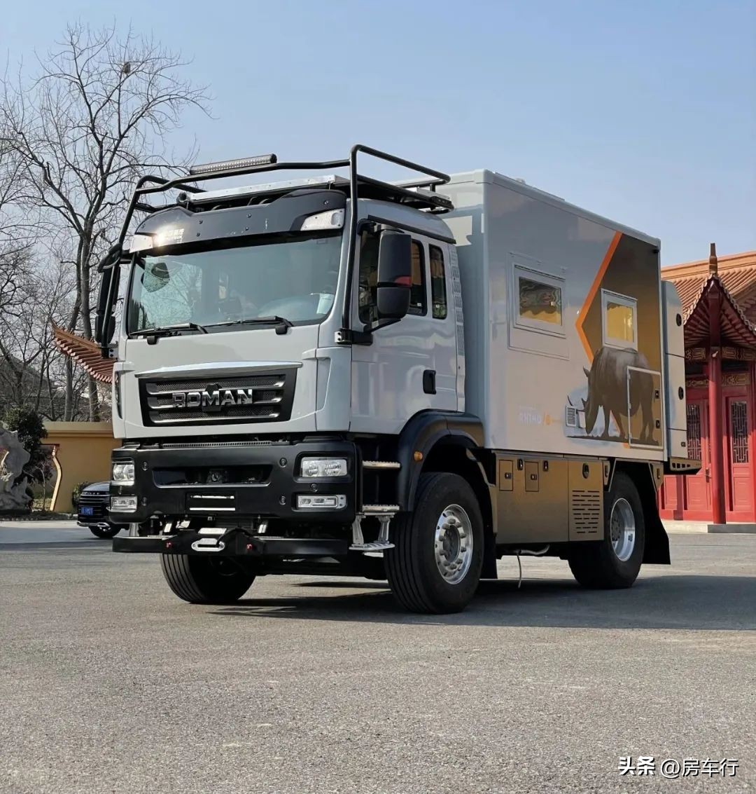 罗曼犀牛重卡越野房车,罗曼房车最新款