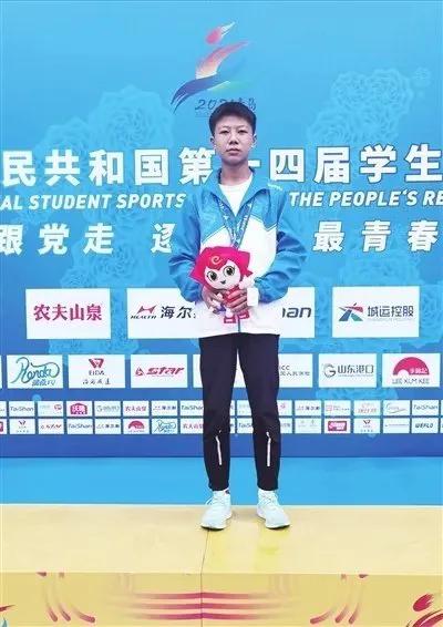 马蕊100米视频,10秒7200后新星创女子百米佳绩