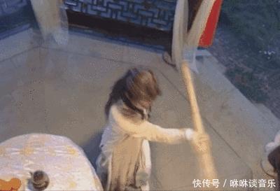 圆月弯刀中提到的小李飞刀,圆月弯刀天外流星