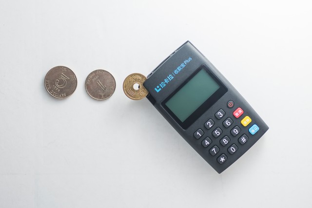 金融版图“缩水”，断“臂”求生的拉卡拉谋自救