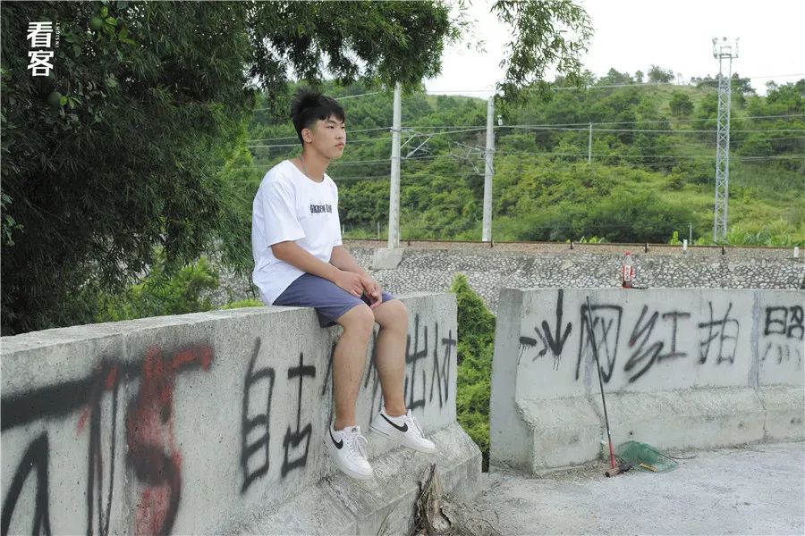 小镇的暑假,小镇少年的假期