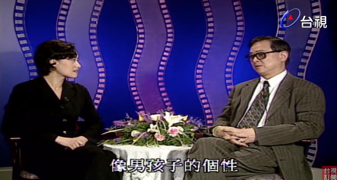 恋人妻、追青霞、混黑道、建豪宅，“武侠片之父”的江湖往事……