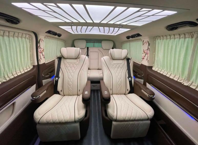 买车低配高配4s店赚的一样吗,买车选高配真的划算吗