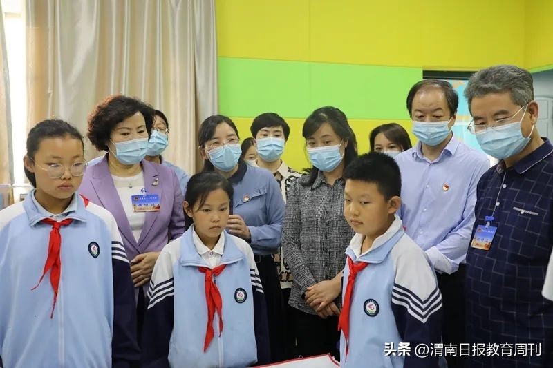 渭南市人大常委会来大荔县调研义务教育阶段“双减”工作