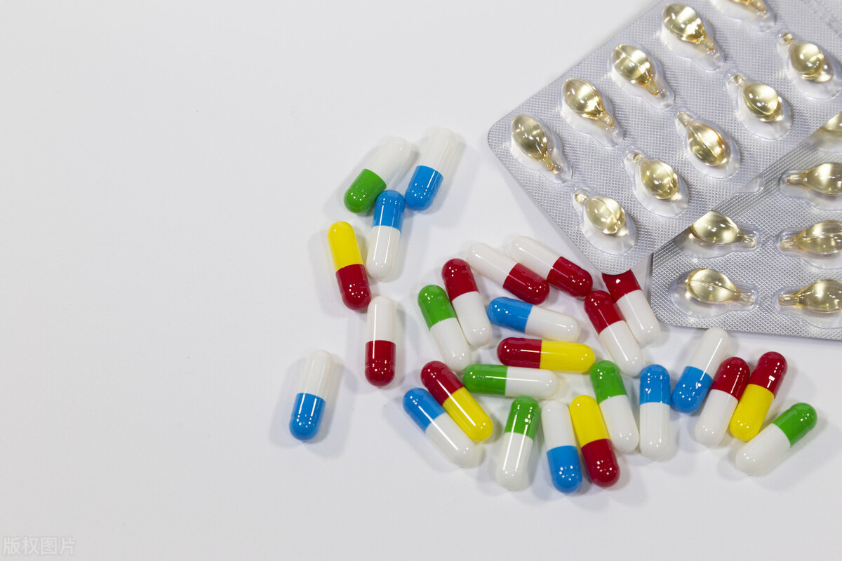 孕期严重缺铁性贫血和缺维生素d,孕期缺铁性贫血医院开些什么药