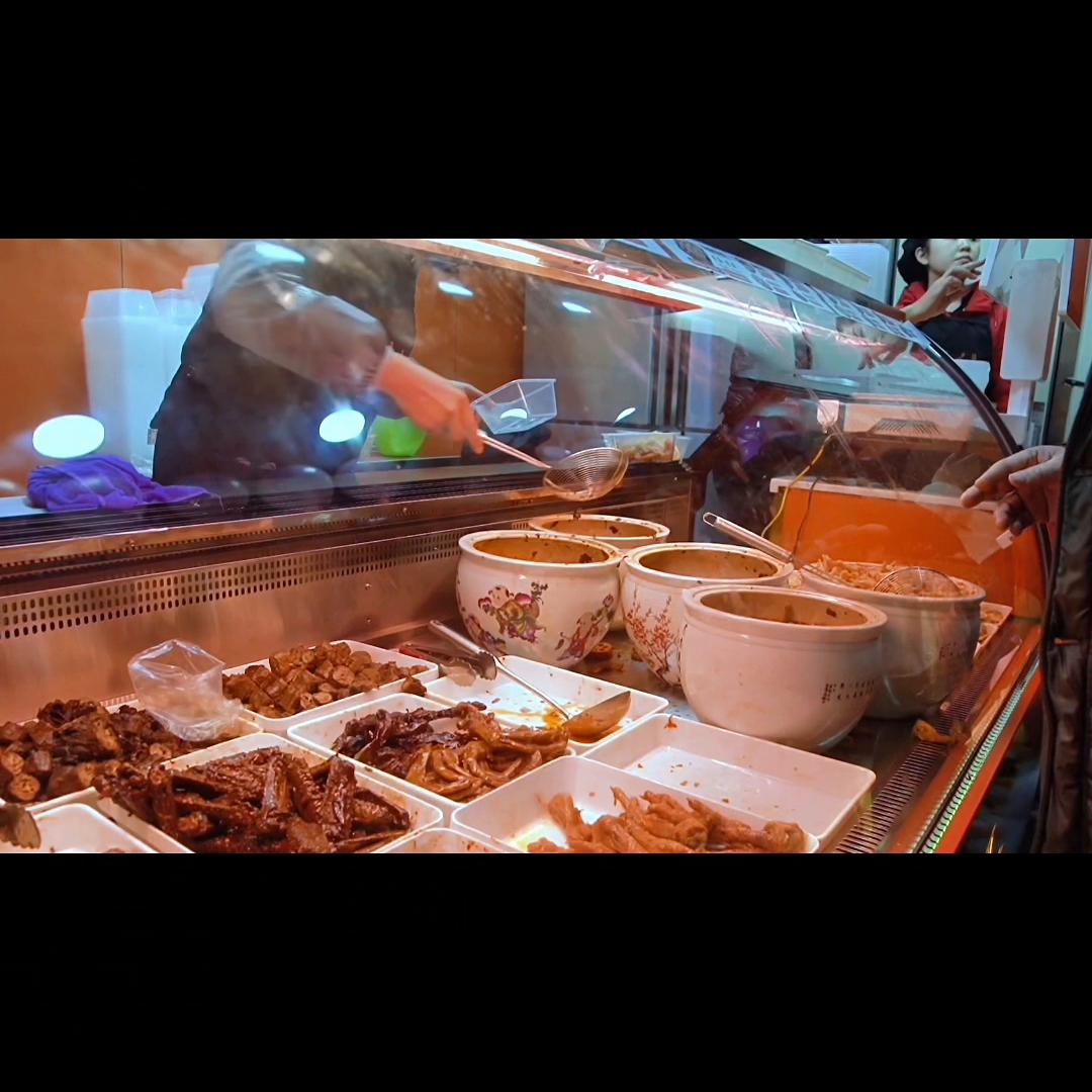 成都美食博主飞哥,成都美食博主