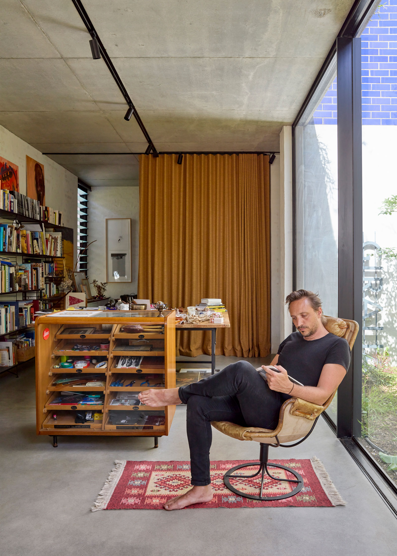 工作室漫游和IOTA：吉米的家