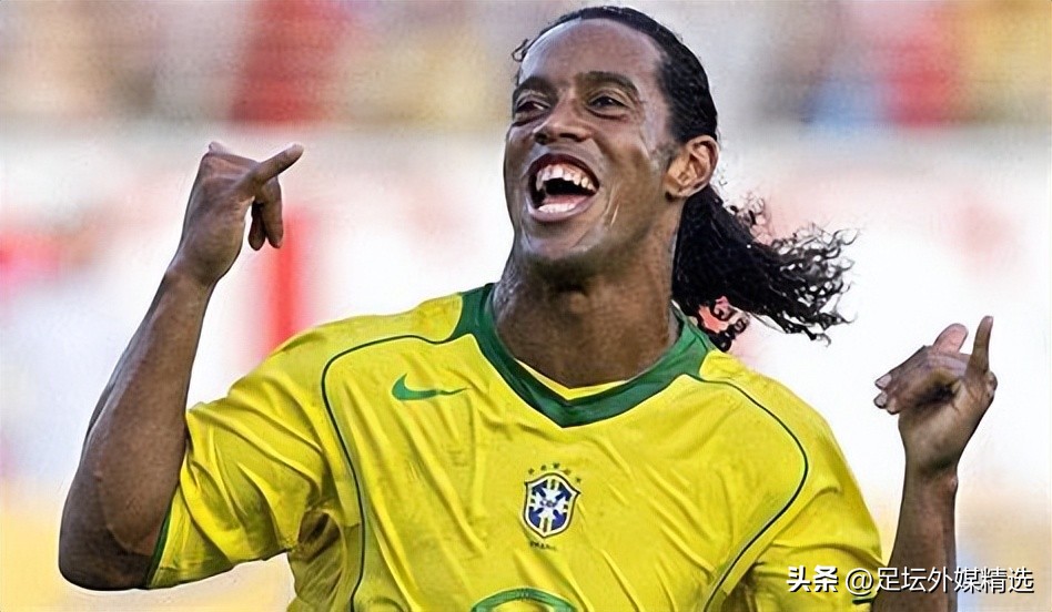 足坛史上最优秀十大中场球员,十佳中场魔笛排名