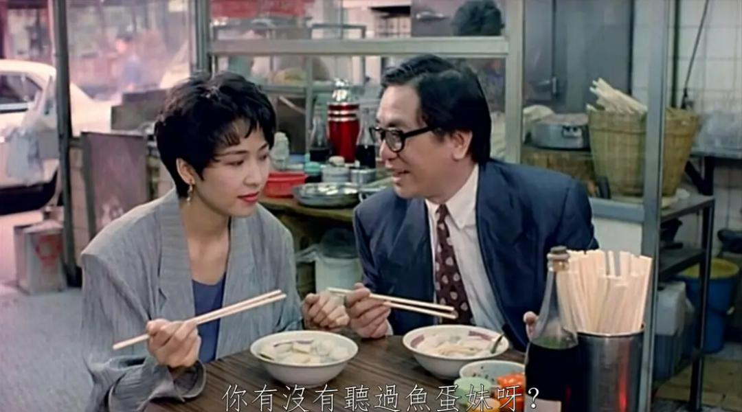 性感女神月入几十万，大家一起“下海”？她没被骂多亏有香港挡着