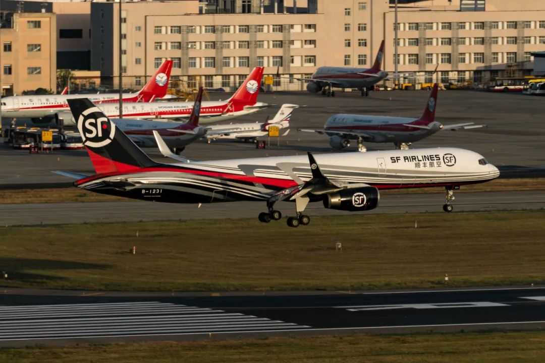 物流版无限游戏:通达系、顺丰、京东物流和安能,谁更值得下注?