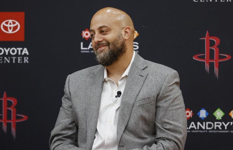 探花长高3公分！火箭双喜临门，哈登放弃吧，圆脸登收获领袖特权