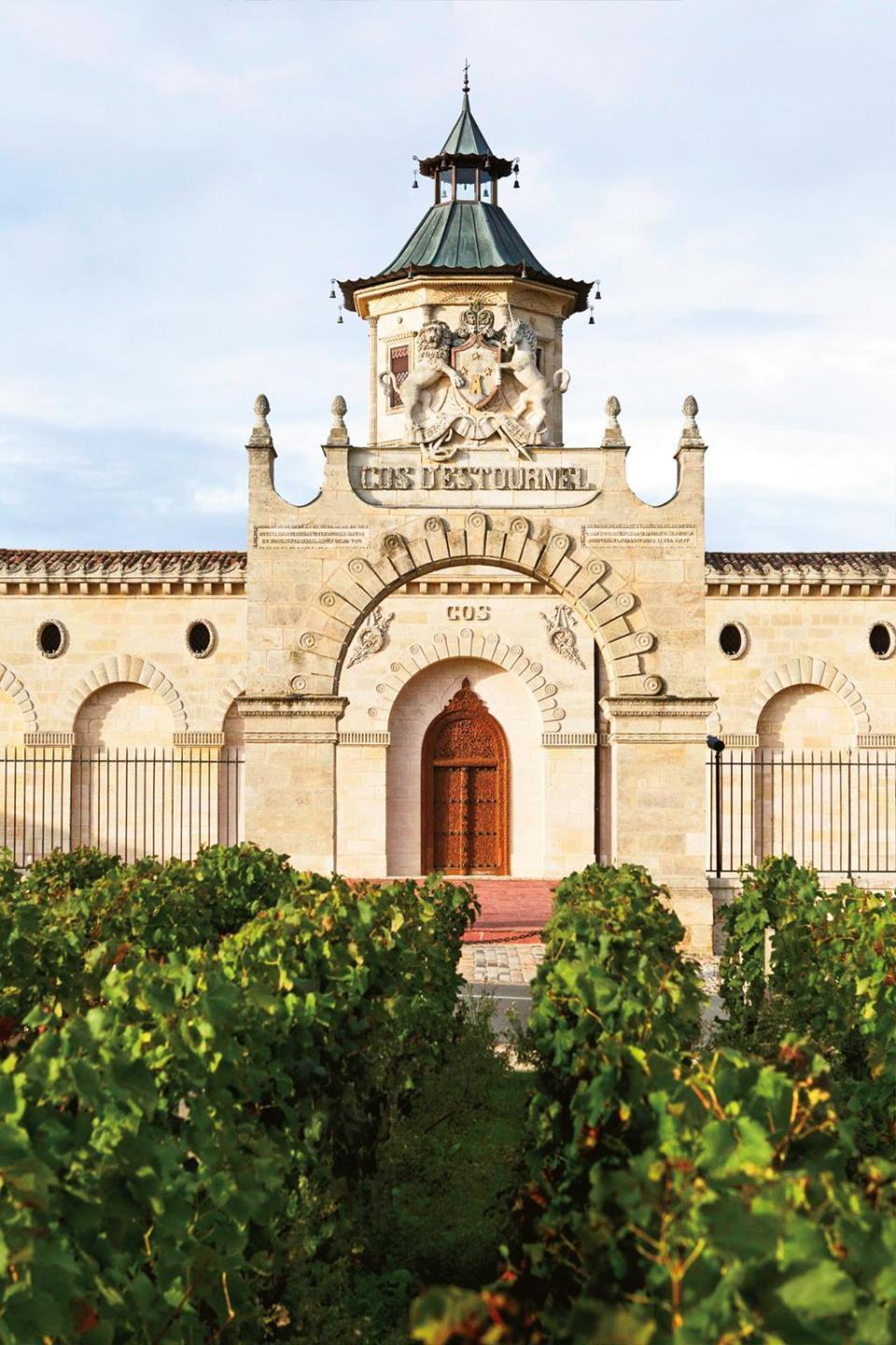 英国妈妈学校花4块钱得到一瓶法国红酒，竟是82年版，卖了1600元