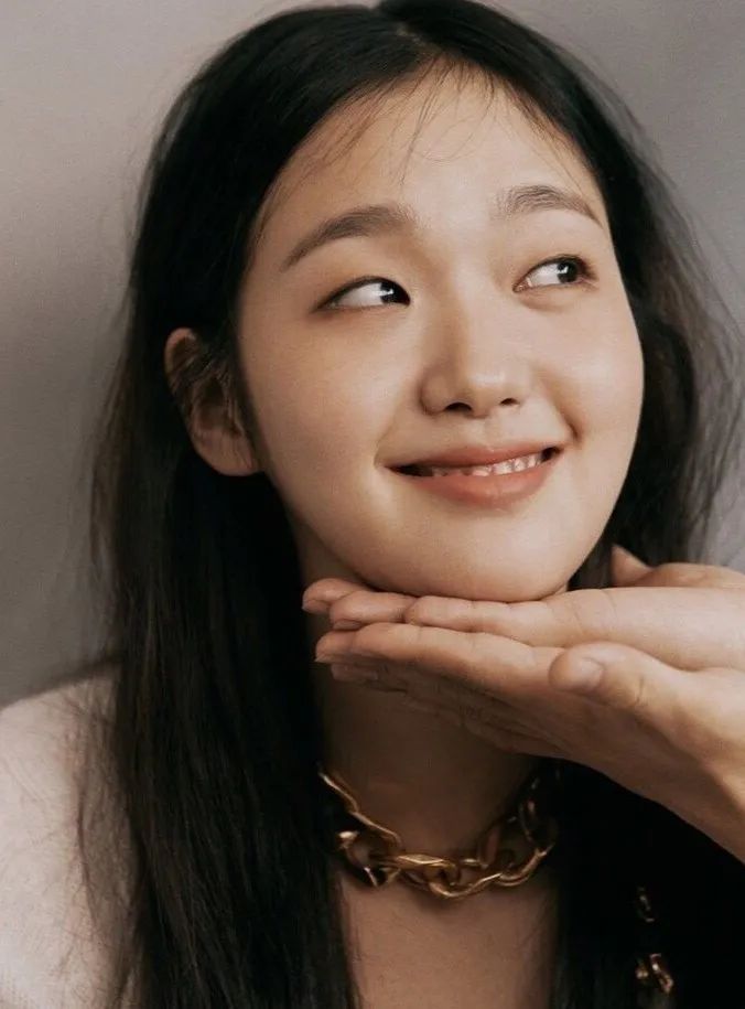 女生为了变美到底有多假动漫版,女生为了变美做整容手术