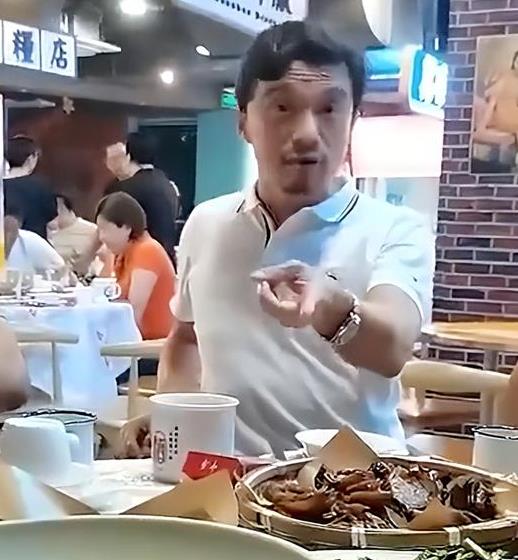 宋凯尴尬！徐根宝说实话，感谢陈戌源，把中国足球*裤底**扒下来了