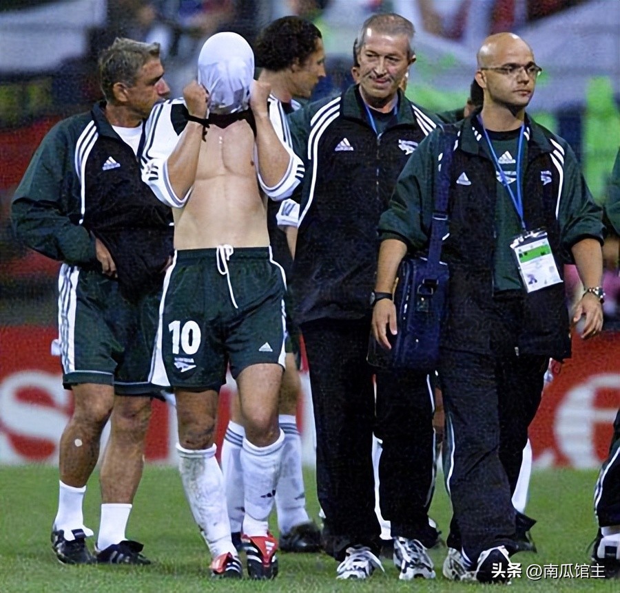 2012欧洲杯经典对局,2000欧洲杯比分完整版