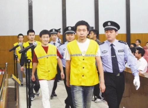 计算机病毒熊猫烧香爆发于多少年,计算机熊猫烧香病毒