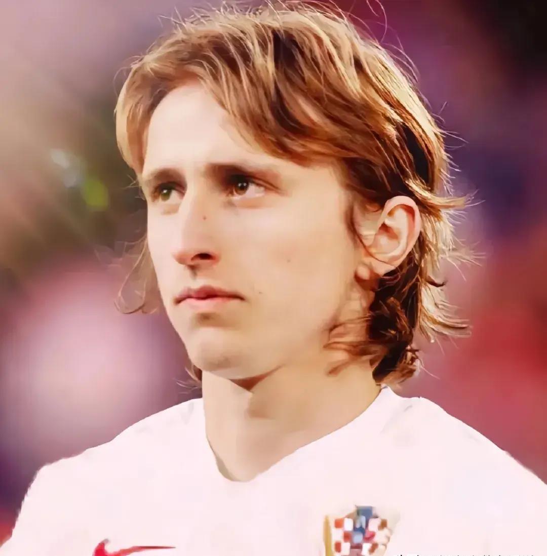 未来球王内马尔姆巴佩,内马尔经典过人姆巴佩