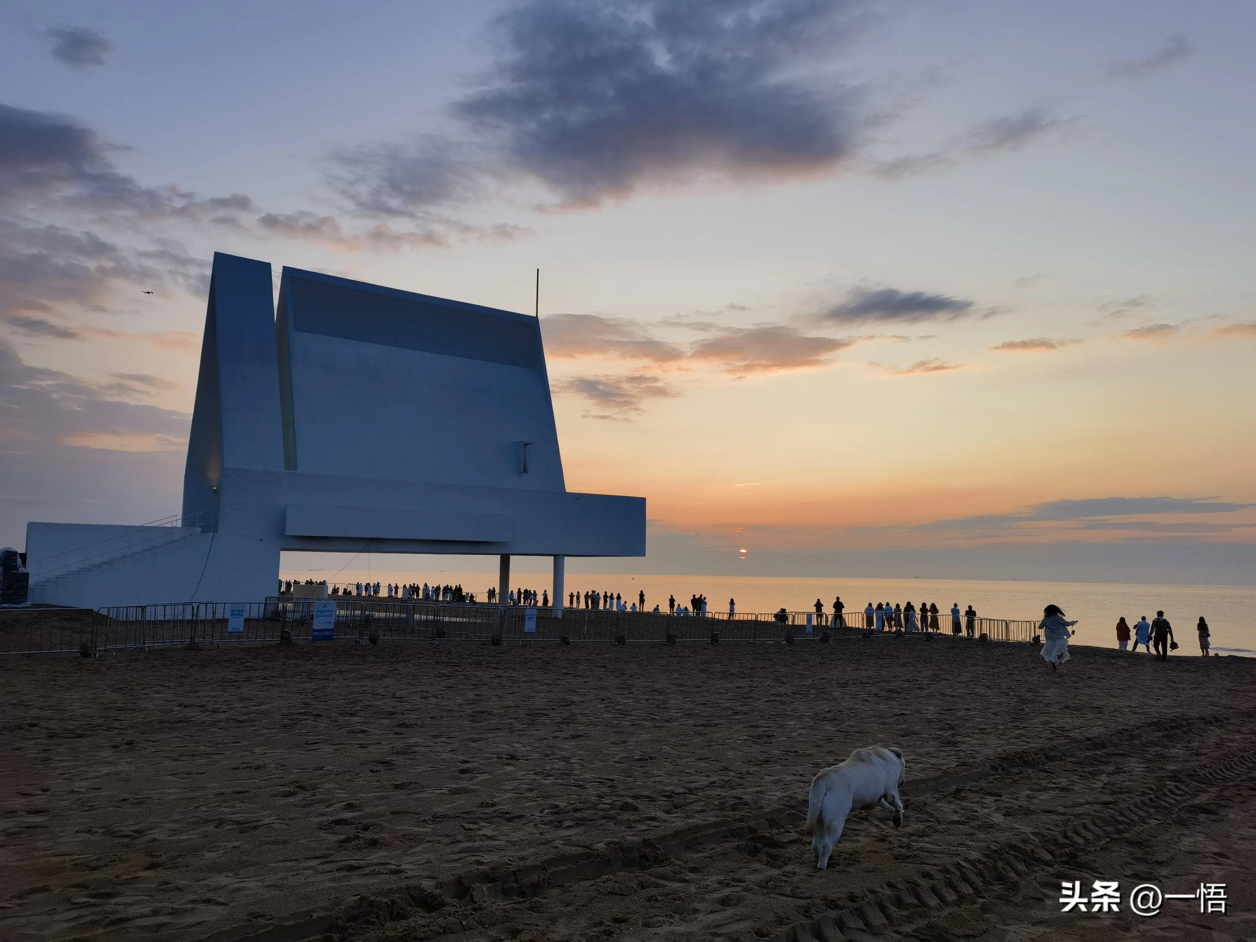 2023上海到秦皇岛承德十日游第四天：看阿那亚的海，逢犬舍的安娜