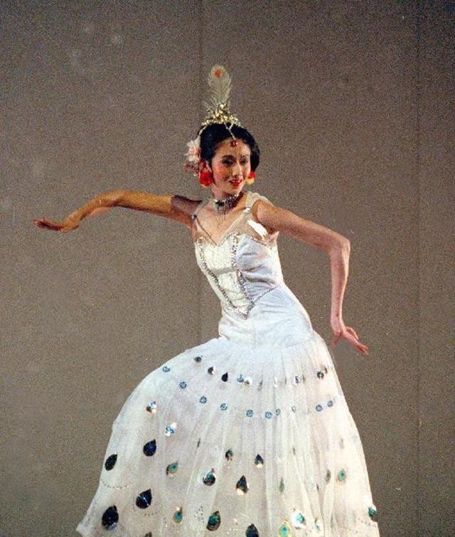 杨丽萍单身经历,杨丽萍自述不结婚原因