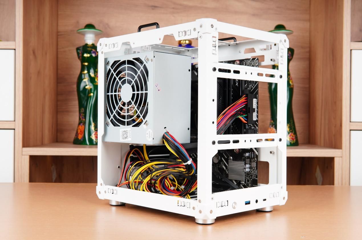 12代酷睿高性能办公笔记本,3500最强办公笔记本12代酷睿