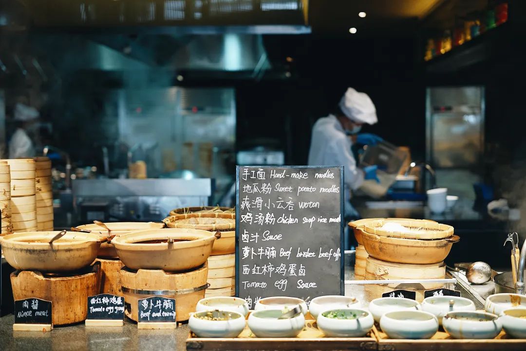 三亚必吃的酒店,三亚酒店亲子游必住酒店
