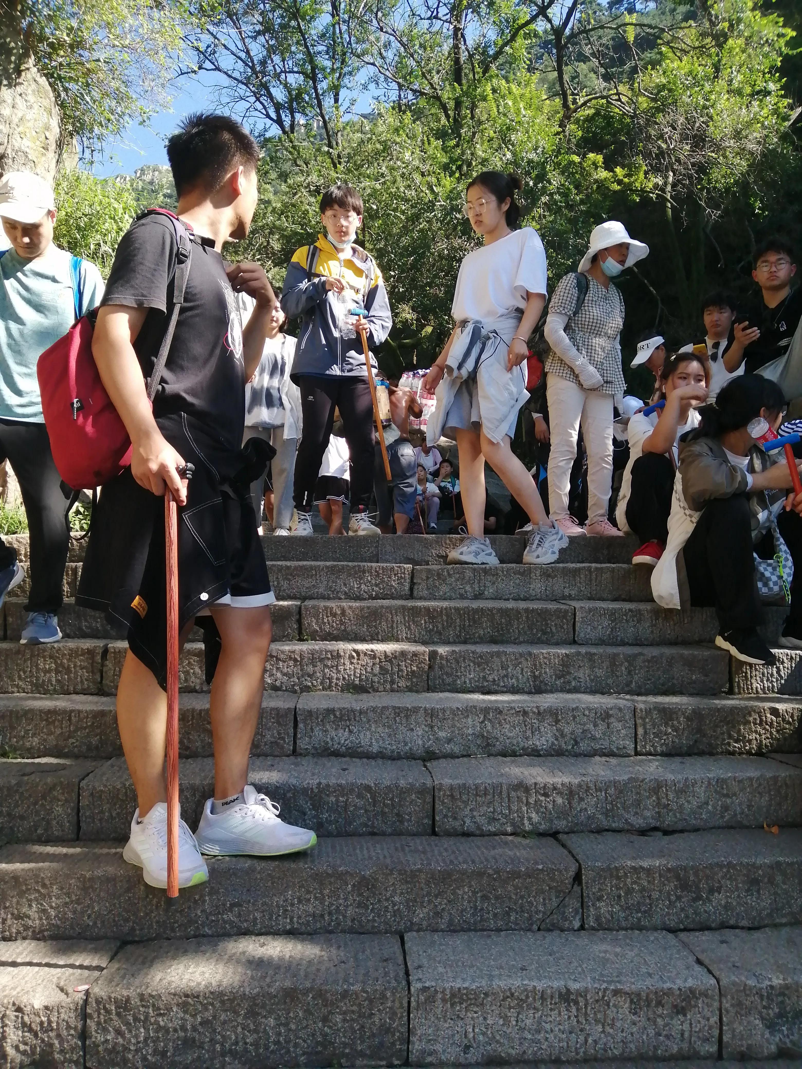 夜登泰山观日出最详细攻略,爬泰山看日出日落赏泰山美景