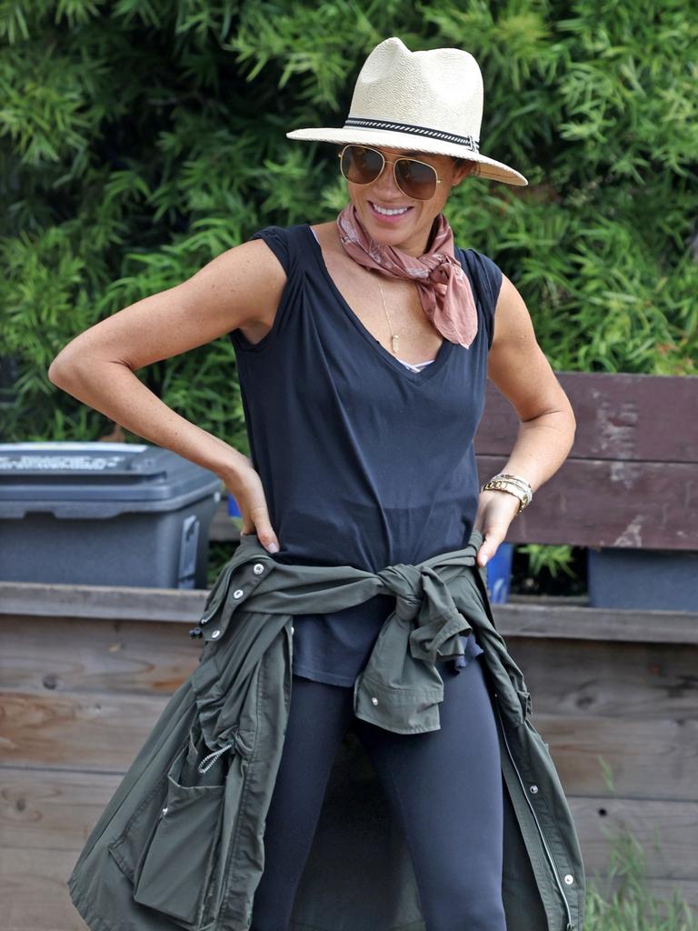 查尔斯加冕礼梅根为什么没有出席,梅根不出席查尔斯加冕仪式