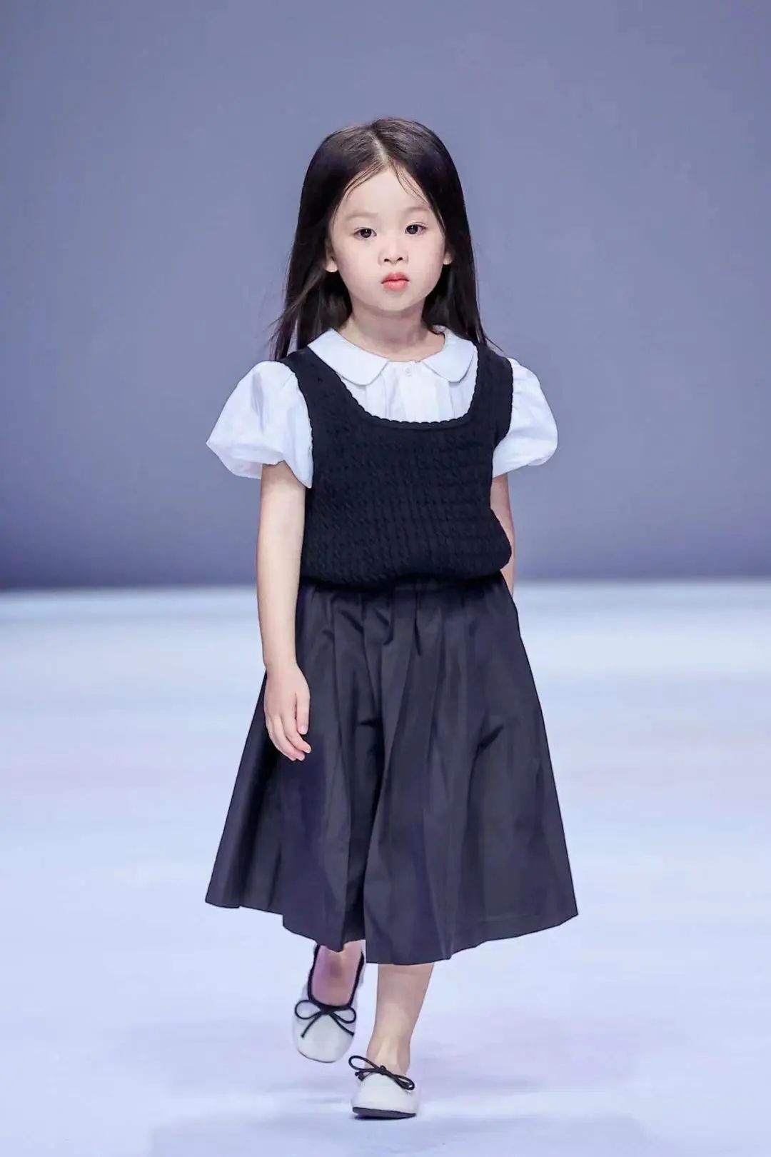 “铁皮青蛙”玩起来！|AW23童话小镇童装报名开启！