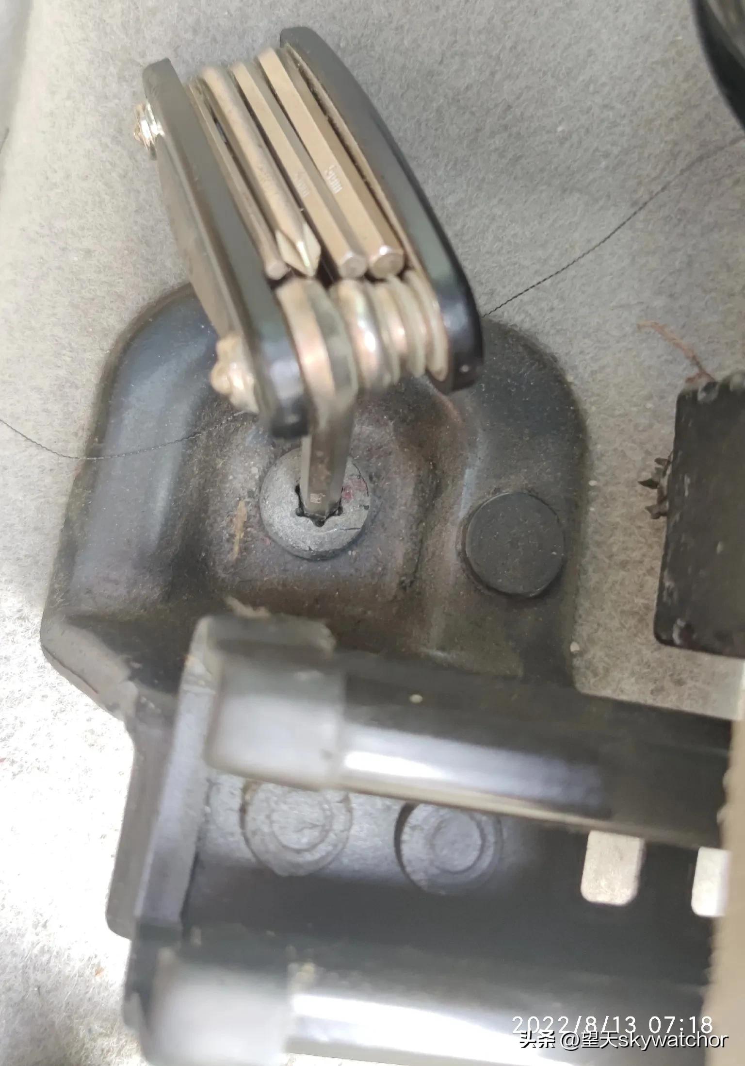 07福克斯鼓风机调速电阻,07款福克斯鼓风机电阻经常烧坏