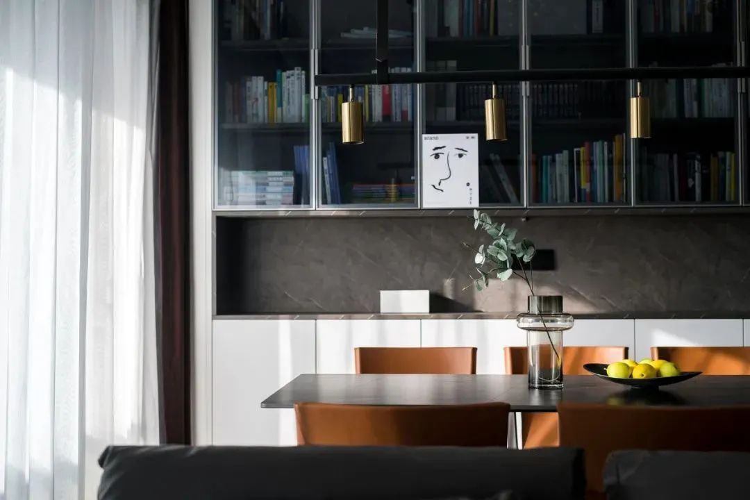 装修效果图轻奢现代小户型黑白灰,装修效果图现代轻奢黑白灰小户型