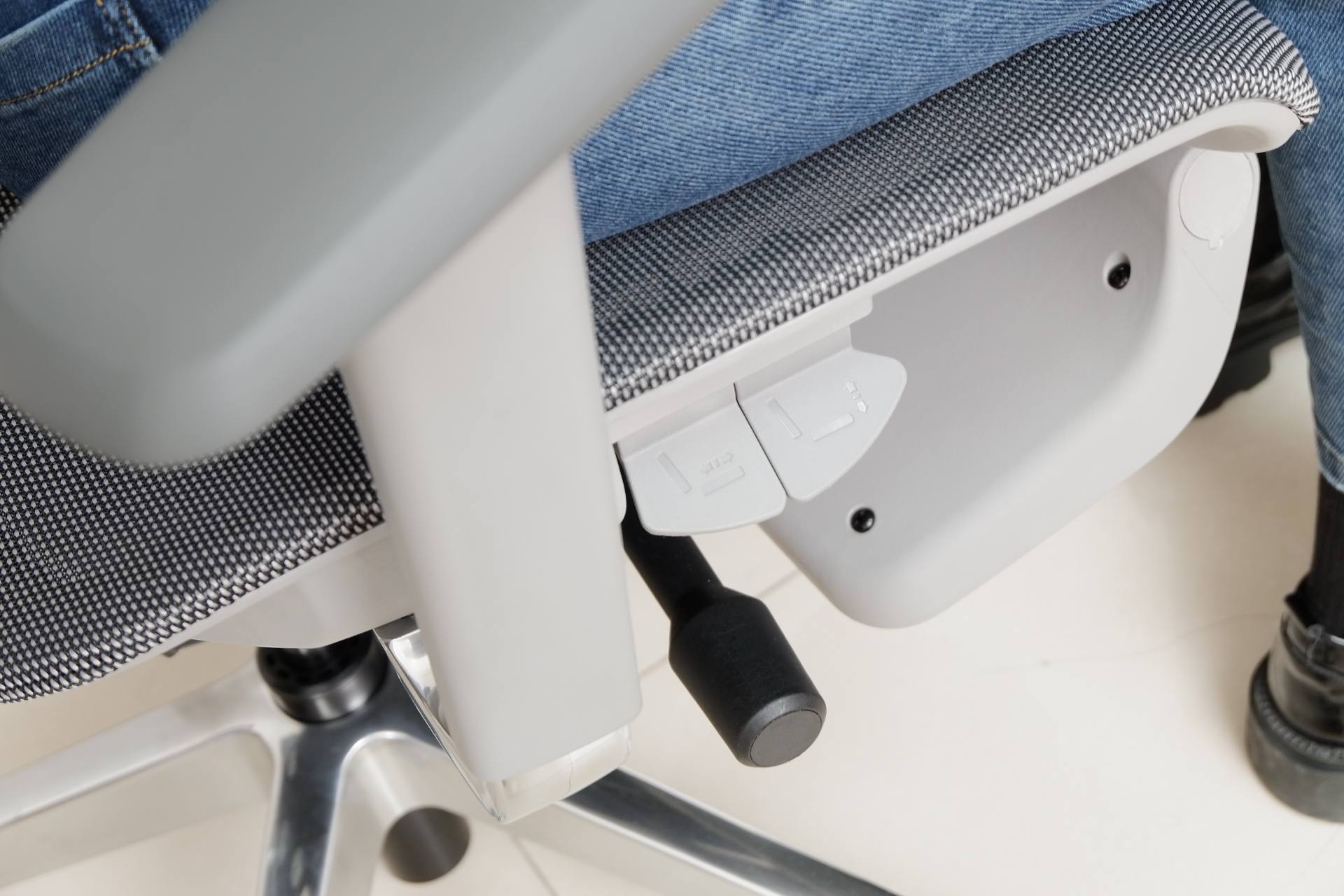 躺着舒服的人体工学椅,躺着舒服的办公椅子