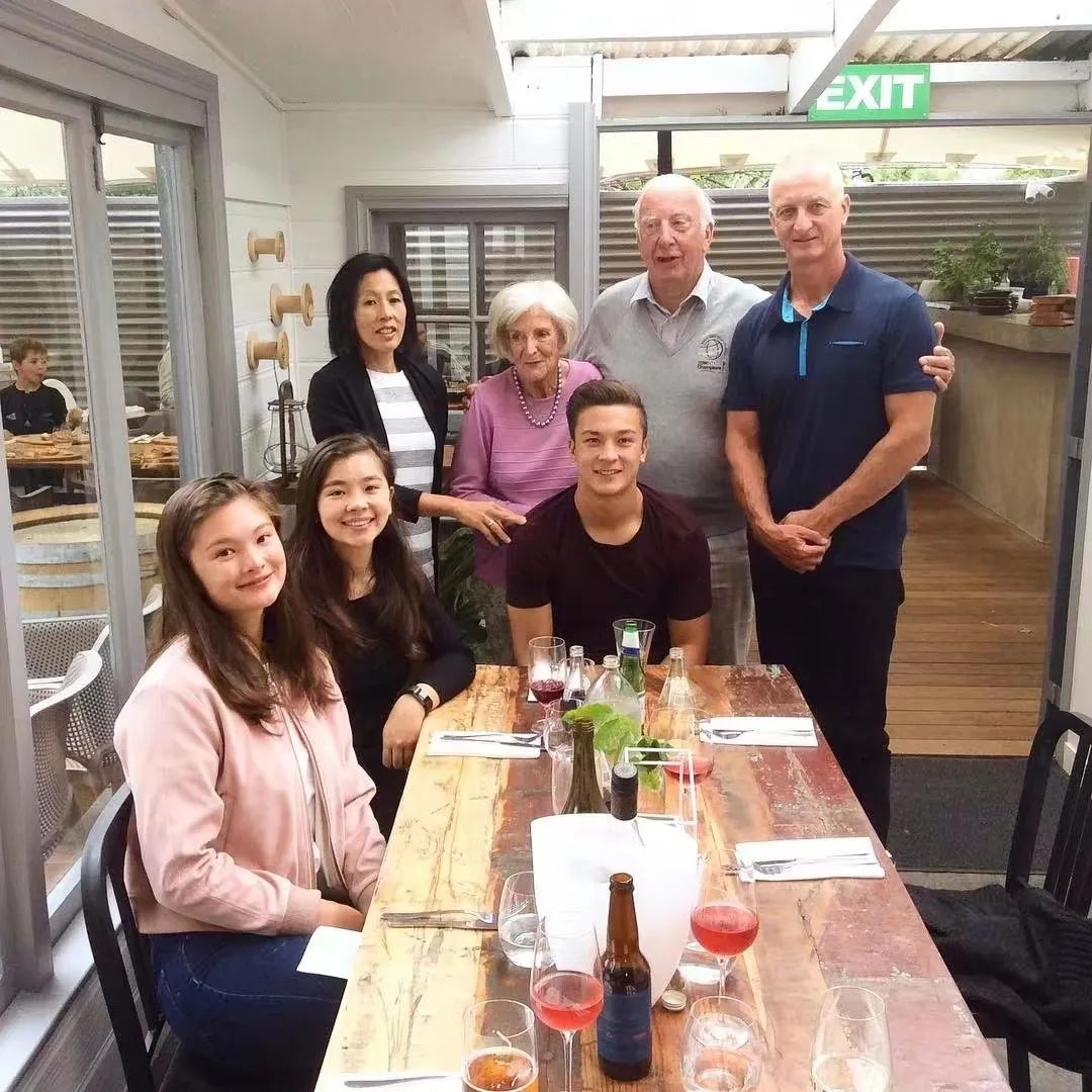 安永佳香港男足,中国香港男足队员安永佳