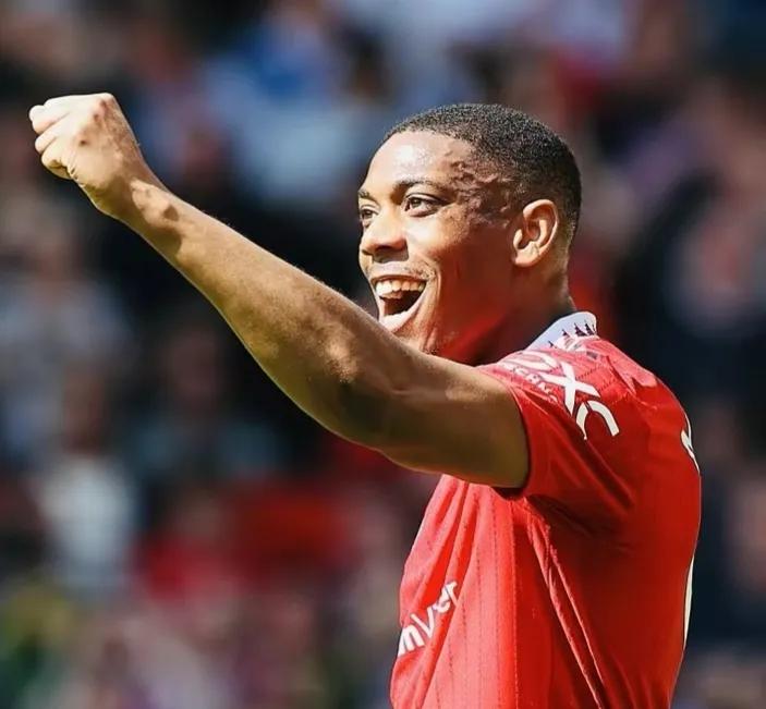 曼联反弹视频大全,曼联试图加强后防线仍然空手而归