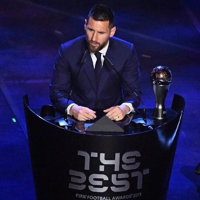 体坛群星祝贺梅西,足球群星恭喜梅西