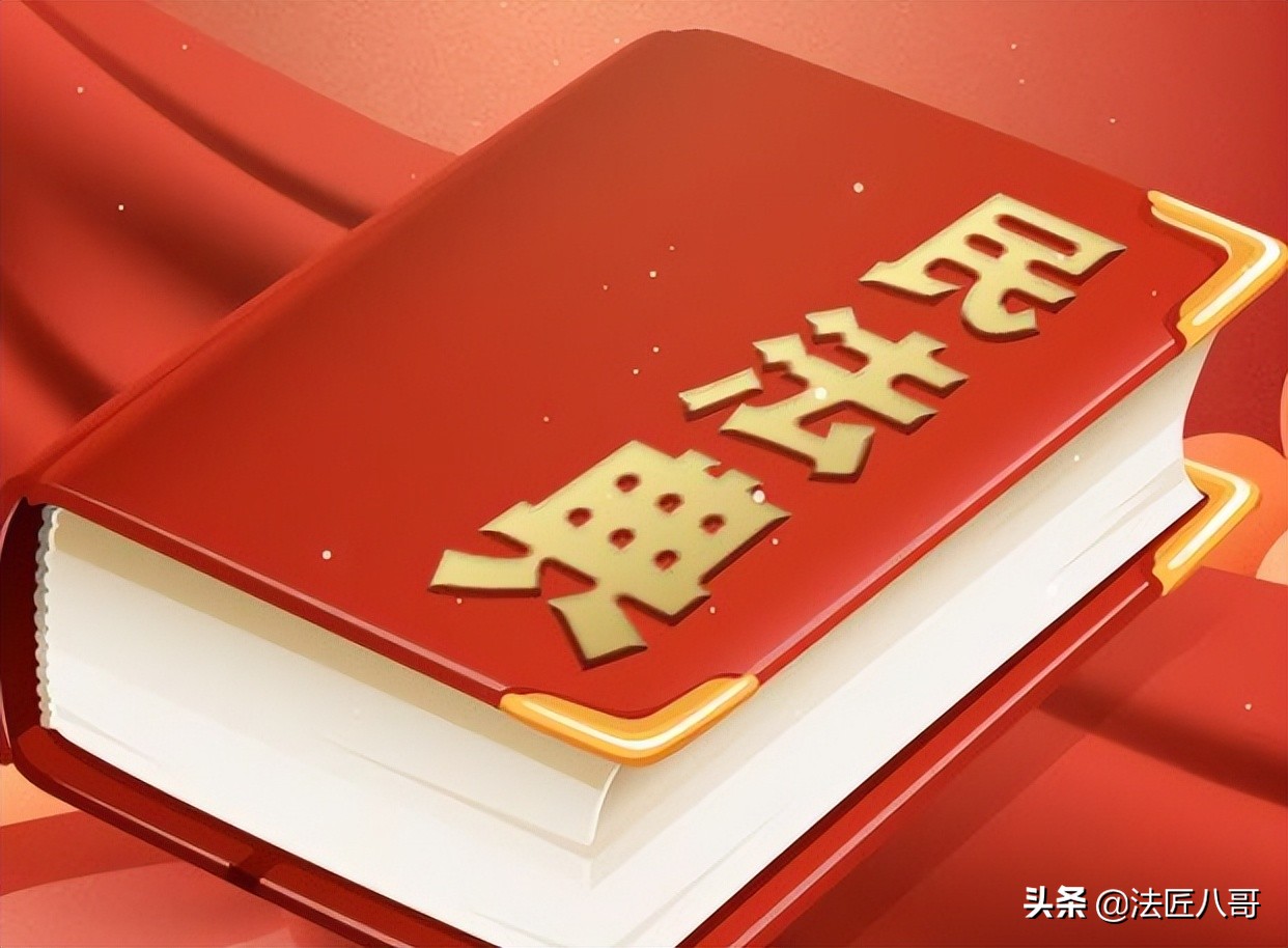 浙江女子被台风从11楼吹落坠楼,女子被台风吹倒受伤