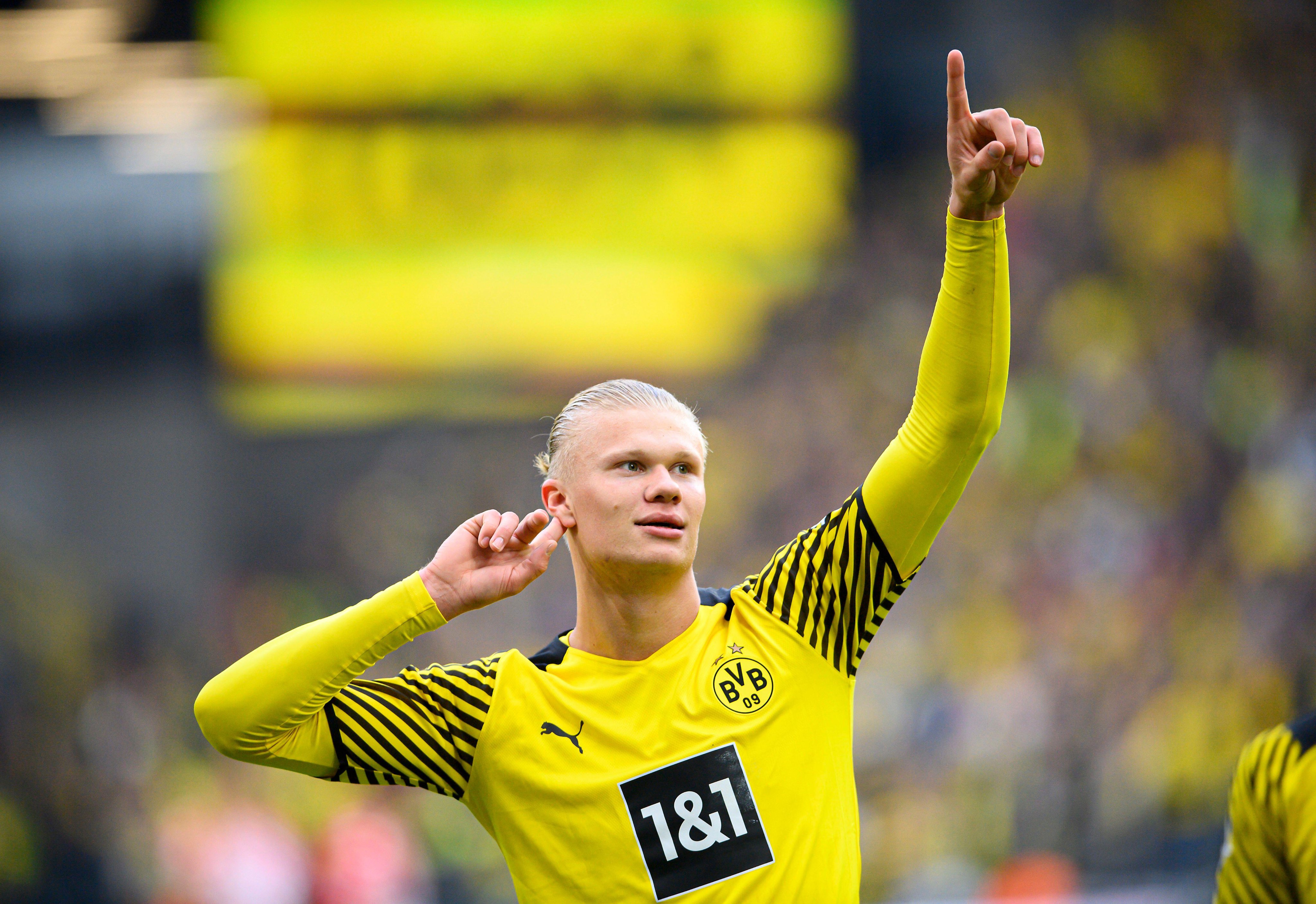 欧冠聚首巴萨拜仁曼城哈兰德,巴萨曼城哈兰德