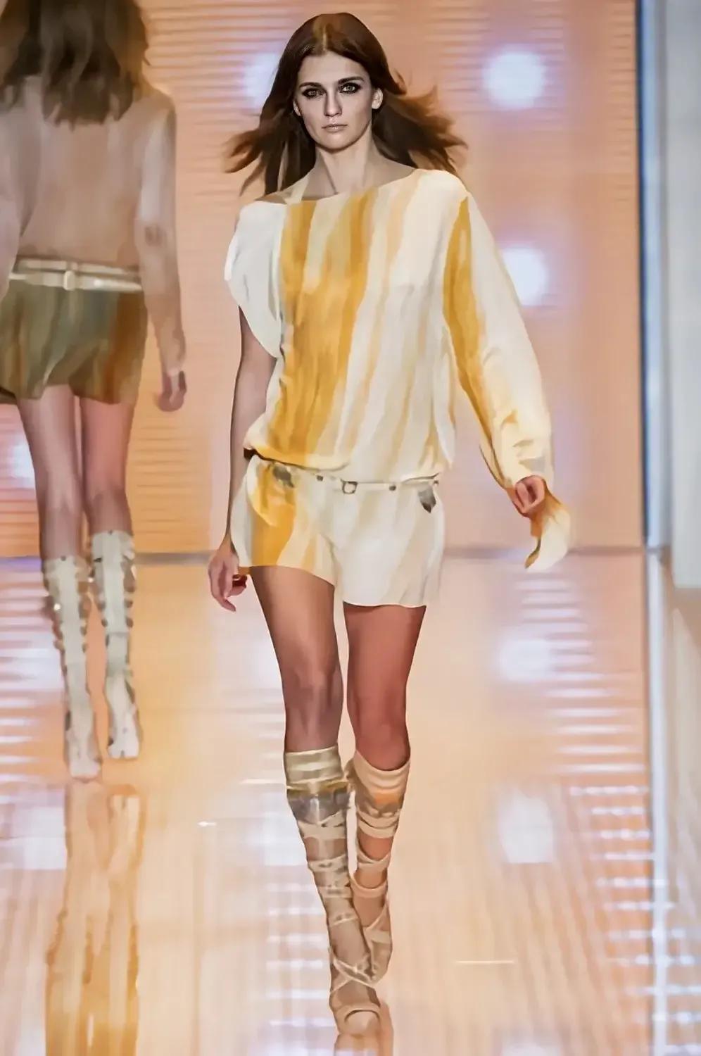 范思哲2023春夏秀场开场视频,范思哲时装秀场秋系列视频