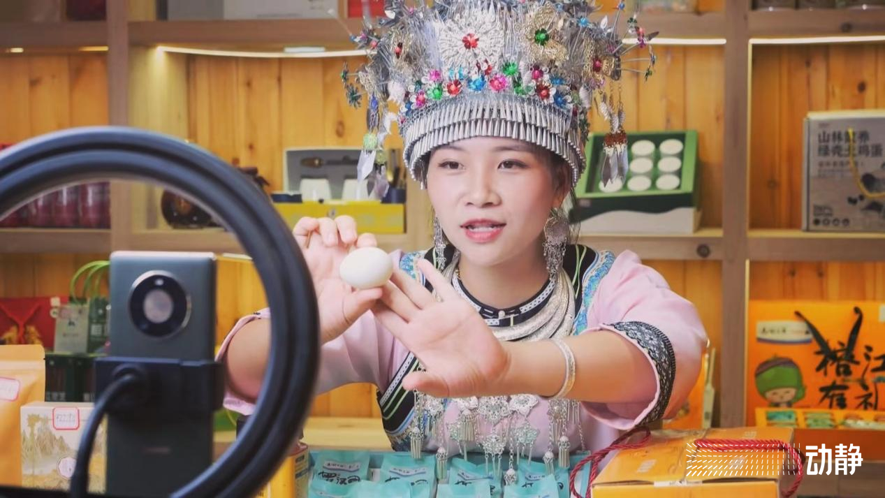 一万个镜头图片,一万的镜头和一千的镜头