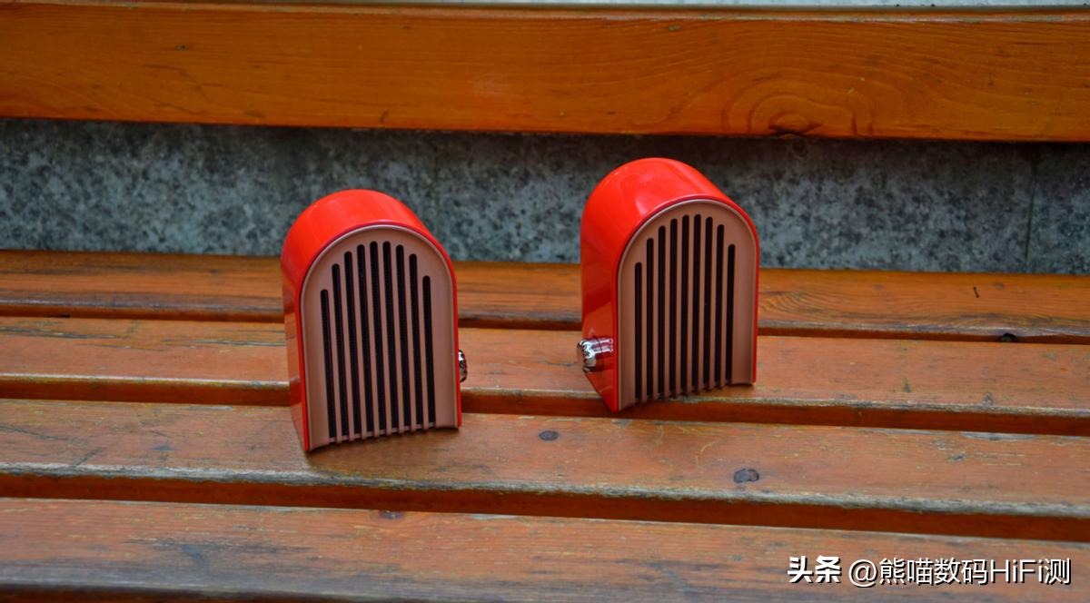 随身便携式户外蓝牙音响,户外旅行听歌设备