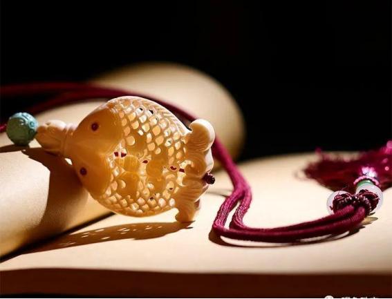 猛犸象牙开裂是不是证明是真的,猛犸开笑是正常现象么