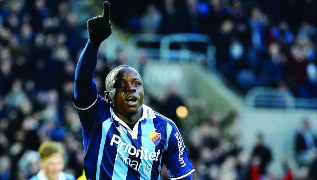 穆谢奎：打篮球出身的大连人队史第一射手，35岁还在中超名列前茅