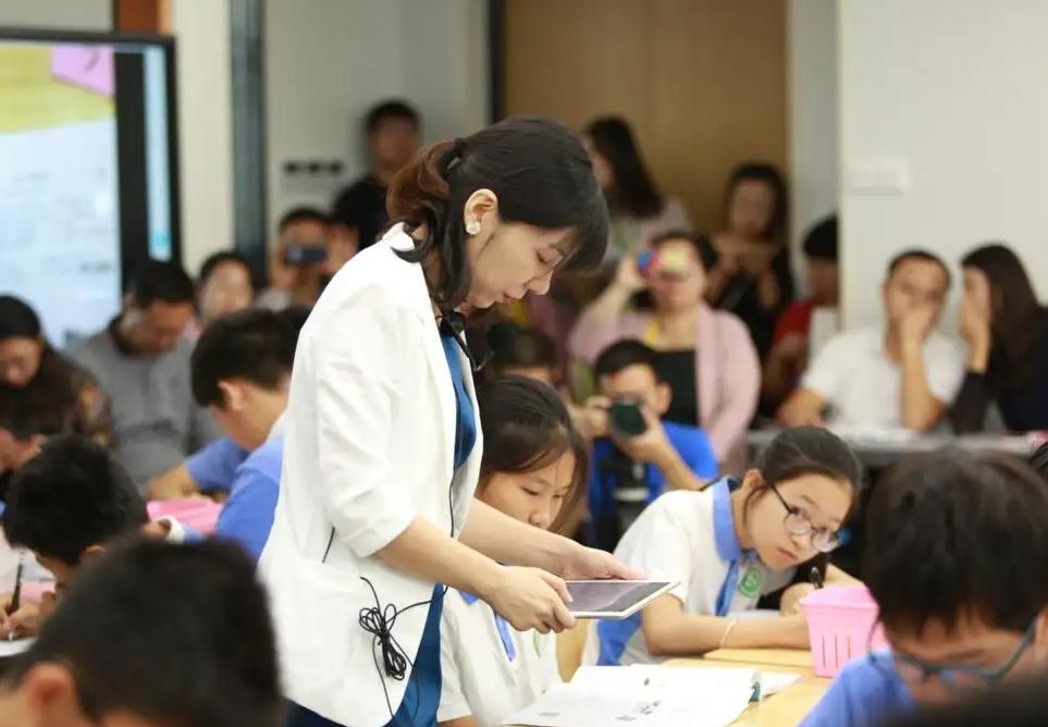 高考成绩差选什么专业就业前景好,高考450分读哪个专业比较好就业