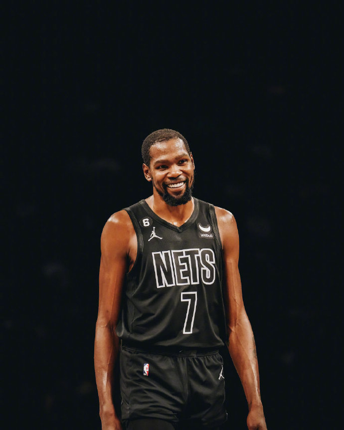 逗妹吐槽：穆帅手下大中锋，过掉门将打边网，他就是？