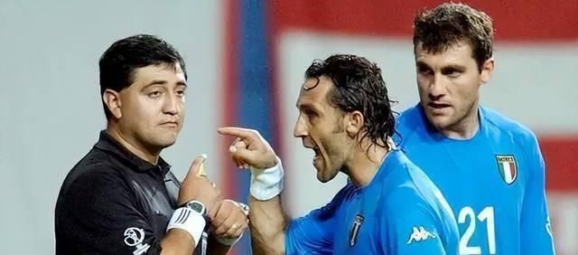 世界媒体评u20输给韩国止步八强,韩国选手挑衅国足挨打视频