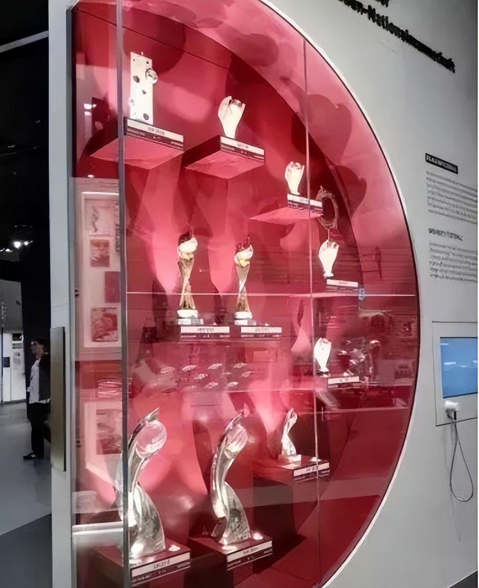 德国足球博物馆量角器,德国足球馆