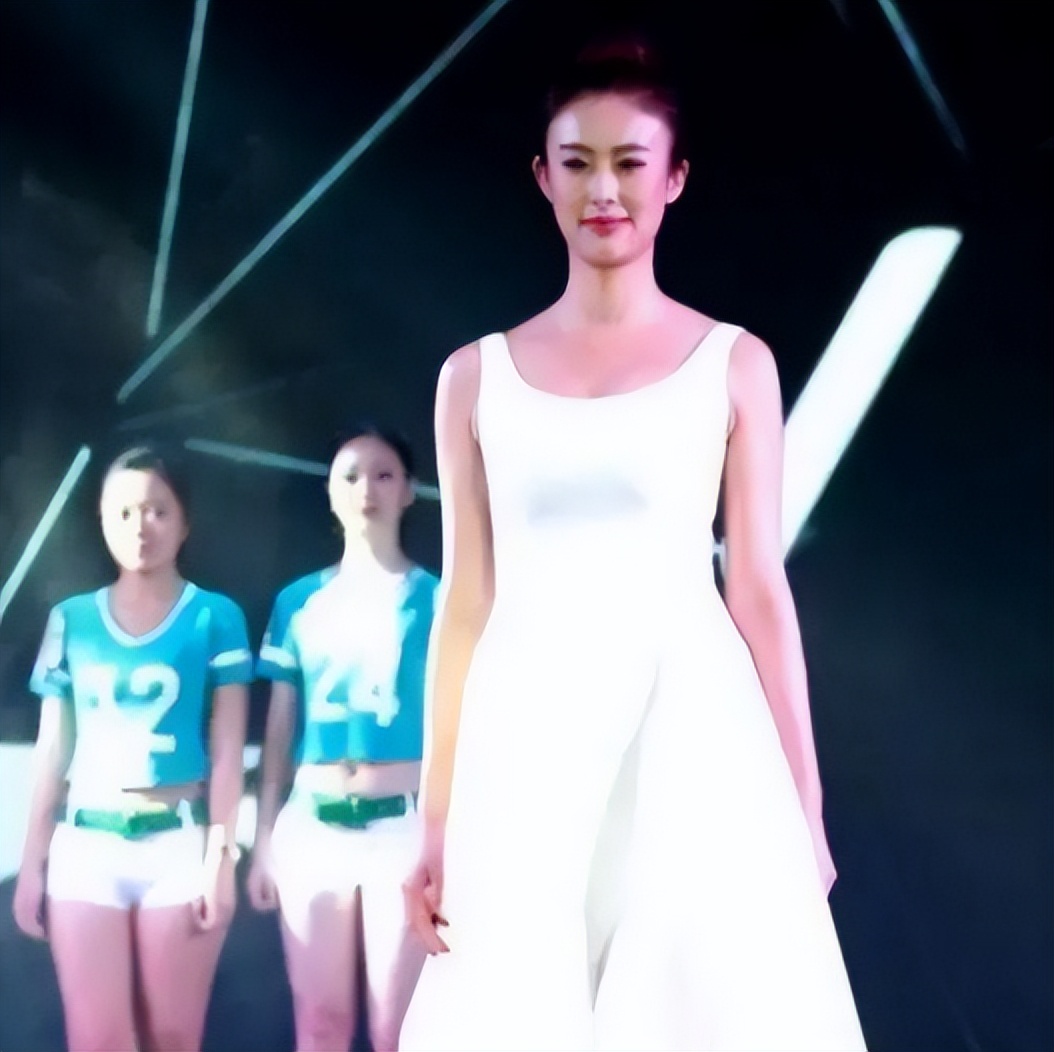 第一车模兽兽晒家庭生活,中国第一车模兽兽