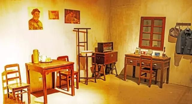 潮流易逝而风格永存下一句,潮流易逝风格永存