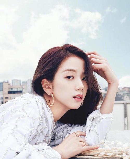 摩羯座跟哪个星座搭配比较好,处女男与摩羯座女般配的星座